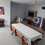 Nosso Recanto Amplo E Proximo A Pontos Turisticos