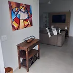 Nosso Recanto Amplo E Proximo A Pontos Turisticos